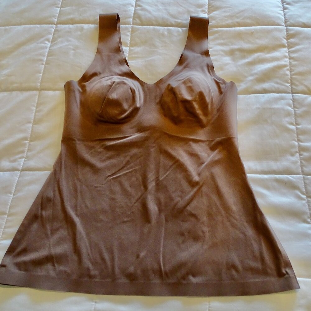 KNIX Taupe seamless Evolution Luxe Lift tank top M+ Medium Plus